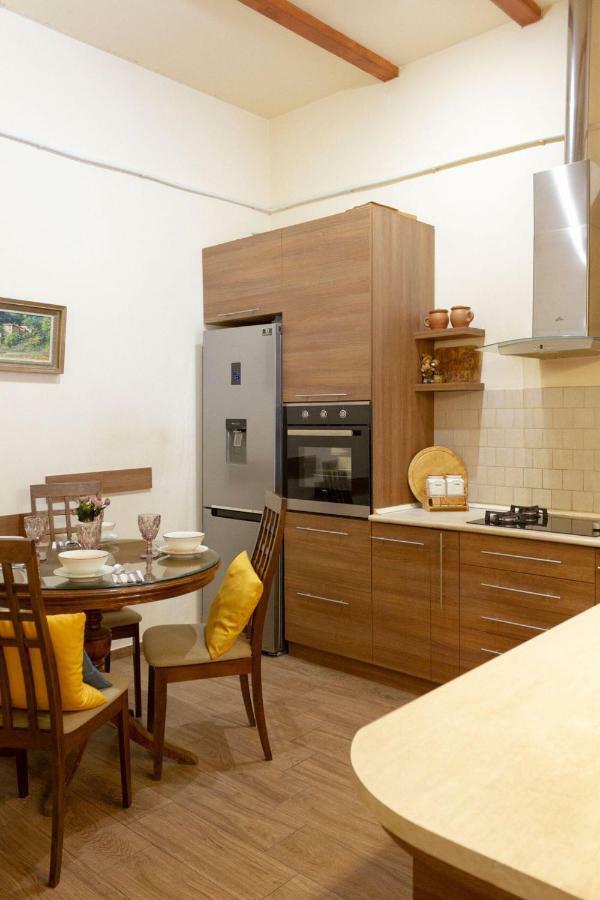 Loft Home In City Center Erevan Exterior foto